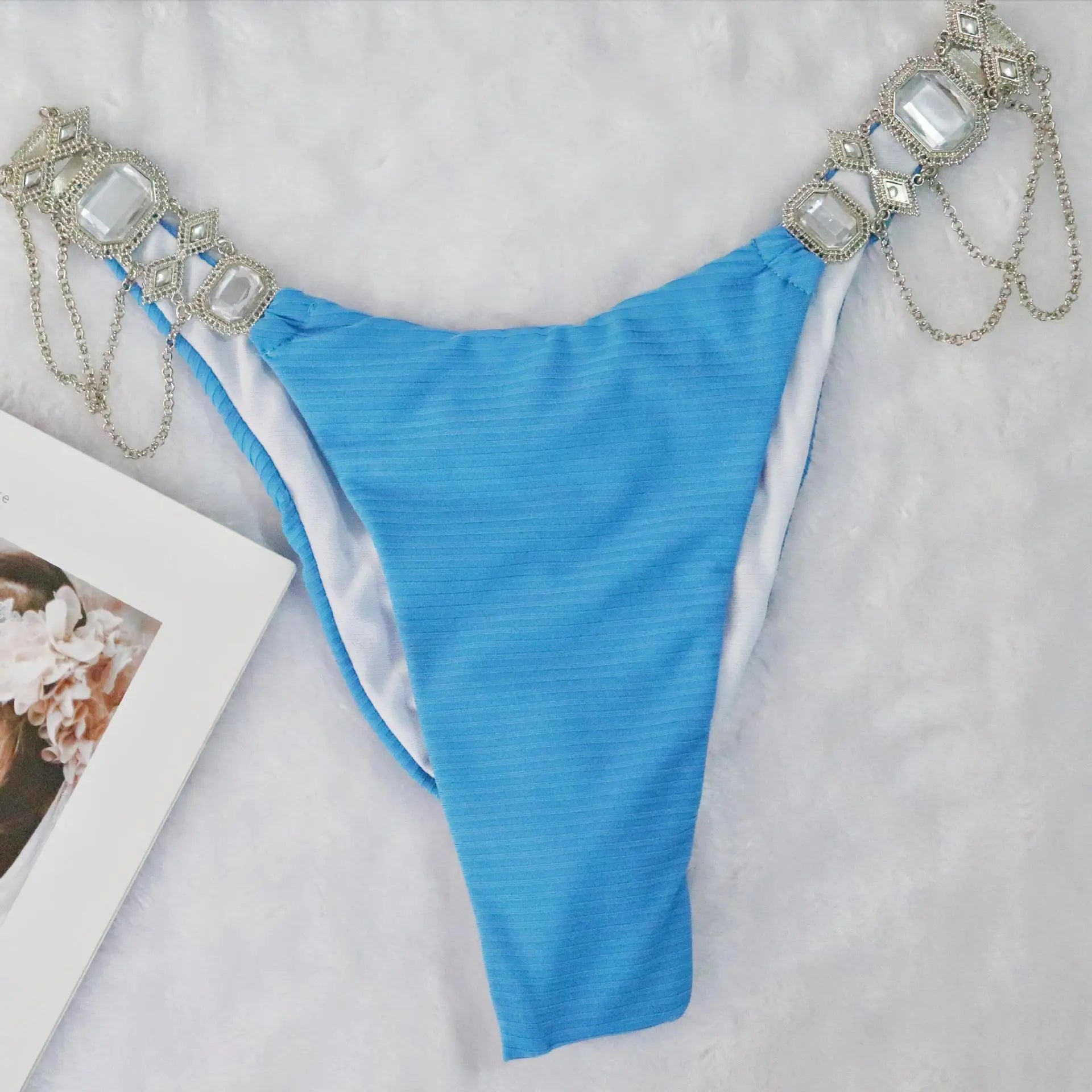 Sexy bikini swimsuit in solid color, two-piece with straps and metal crystal accessories, women's swimwear